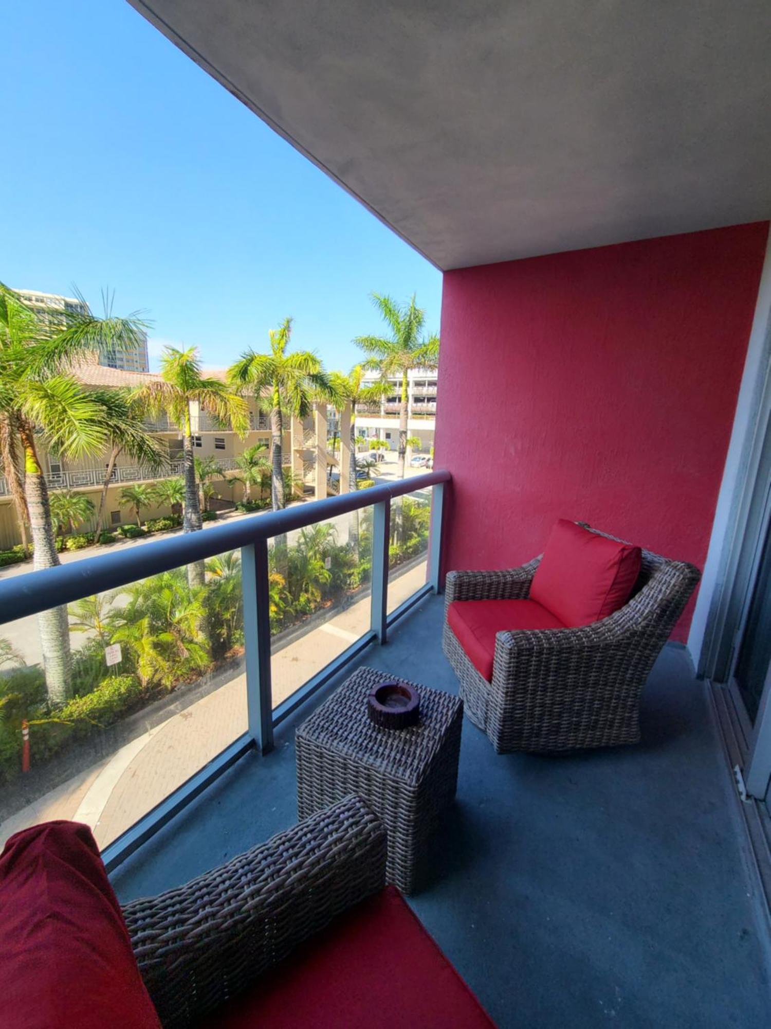 Beachwalk Resort & Condos Hallandale Beach Værelse billede
